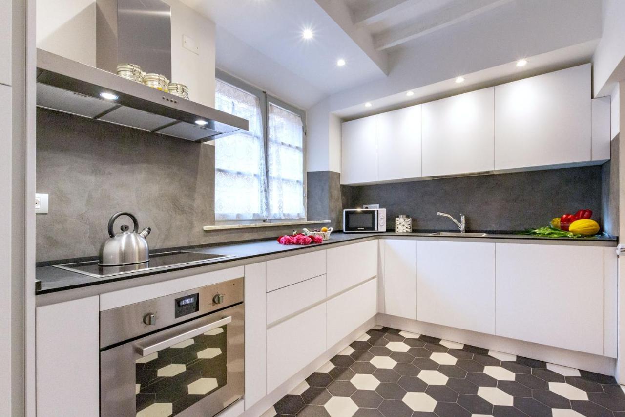 Apartamento Palazzo Chigi Zondadari Siena Exterior foto