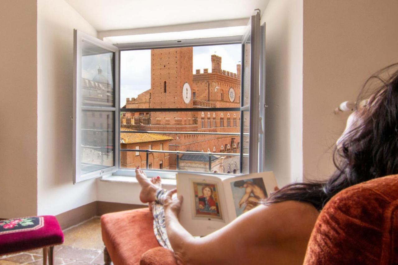 Apartamento Palazzo Chigi Zondadari Siena Exterior foto